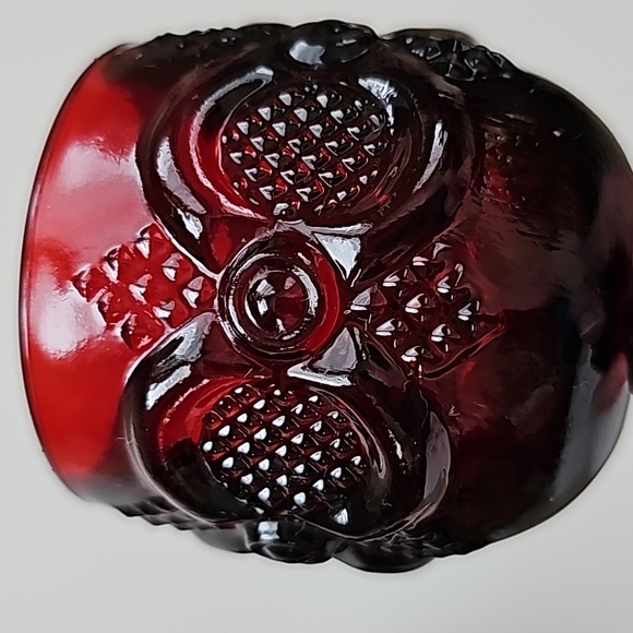 Avon Cape Cod Ruby Red Small 3oz Wine Glasses, S/6 - Picture 4 of 6